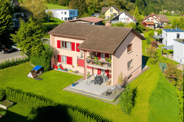 2.5 Zimmer Einfamilienhaus 2
