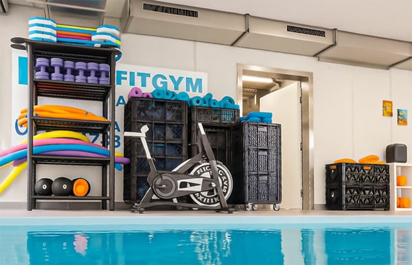 Gewerbehaus mit Schwimmbecken zum mieten 23