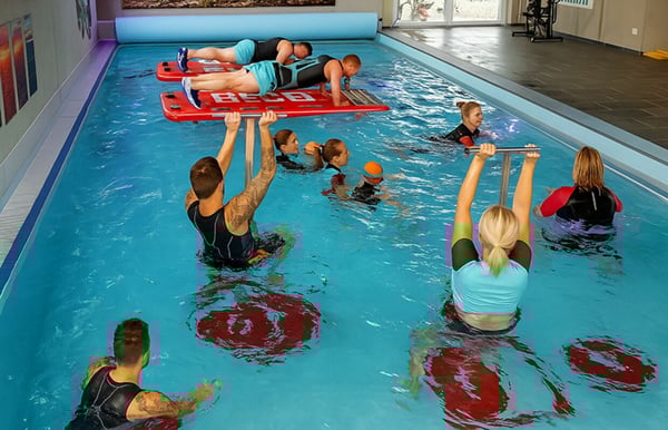 Gewerbehaus mit Schwimmbecken zum mieten 21