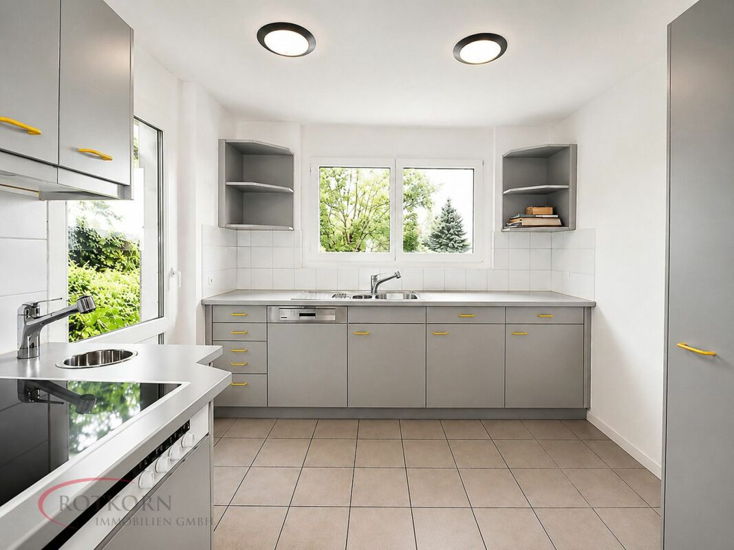 7.5 Zimmer-Einfamilienhaus mit Lagerhalle
