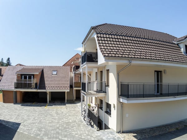 Mehrfamilienhaus als Renditeobjekt – 4.6 % Bruttorendite 10