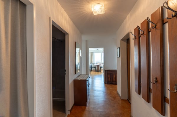 Zentrale 3.5-Zimmer-Wohnung mit Weitsicht 11