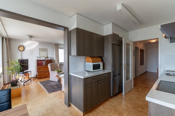 Zentrale 3.5-Zimmer-Wohnung mit Weitsicht 5