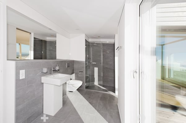 Exklusive Attikawohnung mit drei Terrassen und beeindruckender Weitsicht 5