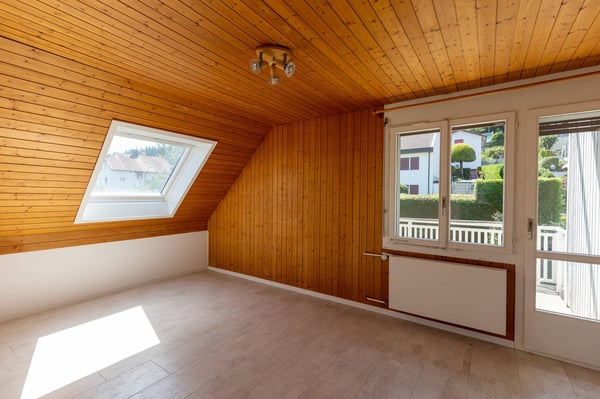 Freistehendes 6.5-Zimmer Einfamilienhaus an ruhiger Lage 6