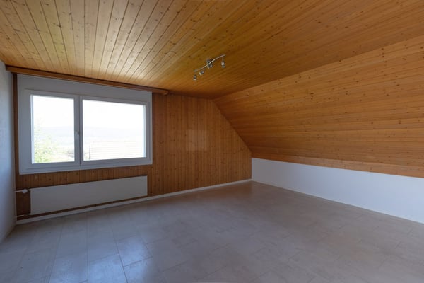 Freistehendes 6.5-Zimmer Einfamilienhaus an ruhiger Lage 7