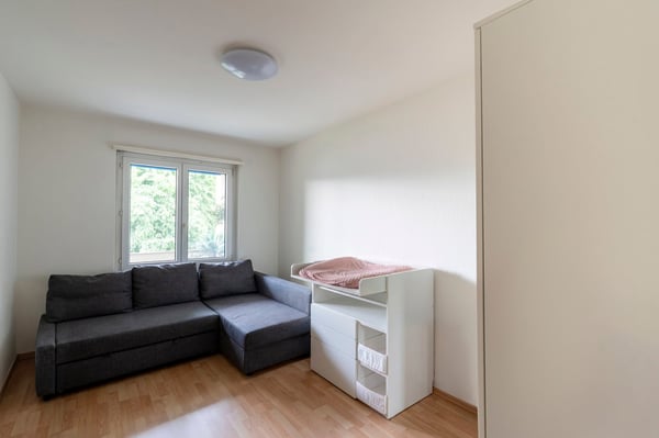 Vollvermietetes Mehrfamilienhaus an zentraler Wohnlage in Dübendorf 4