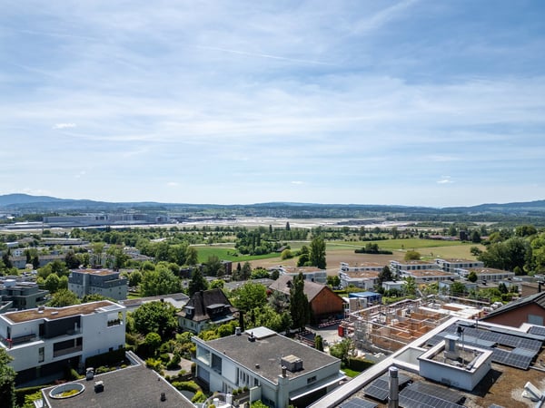 Grosszügige Gartenwohnung mit viel Privatsphäre und Weitsicht 13