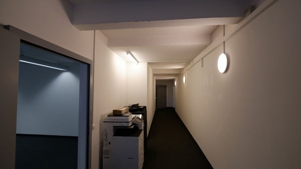 Büroräumlichkeiten (120 m2) mit eigener Toilettenanlage 2
