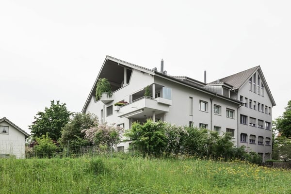 Lichtdurchflutete Dachwohnung im Zentrum von Dietikon 4