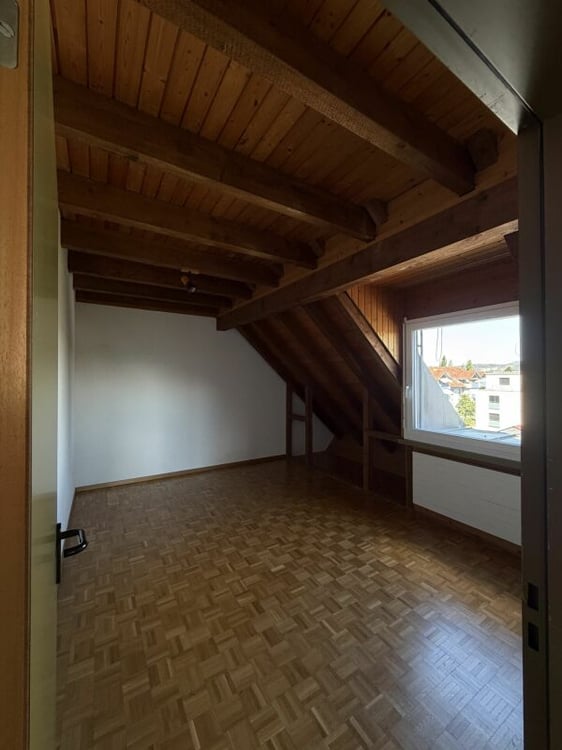 Charmante 3-Zimmer-Dachwohnung auf zwei Etagen in Rupperswil 3