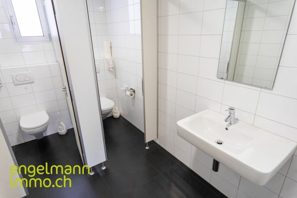 Zentrale Büroflächen von 62 m2 bis zu 282 m2 / Bureaux au centre-ville de 62 m2 à 282 m2 11