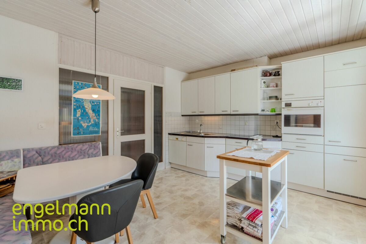 Appartement de 5.5 pièces avec magnifique vue dégagée / 5.5-Zimmer Wohnung mit Weitsicht