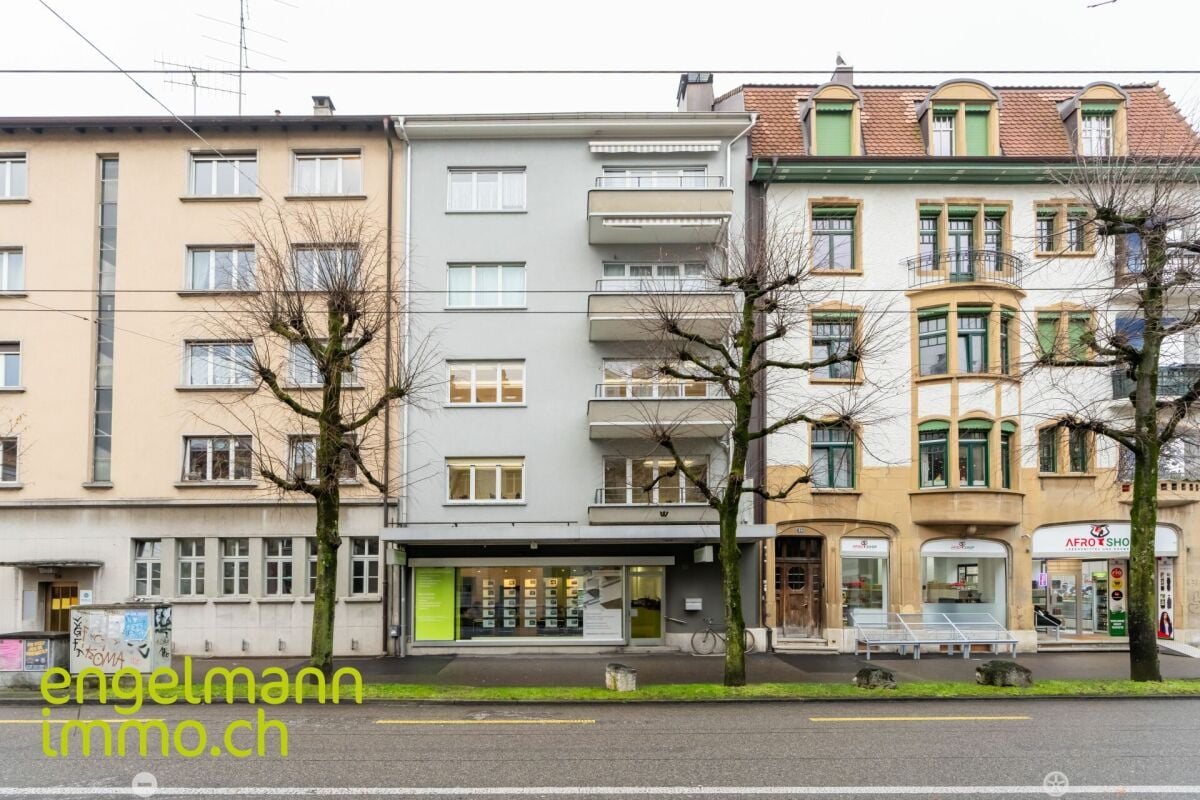 Wohn- und Gewerbeliegenschaft / Immeuble résidentiel et commercial