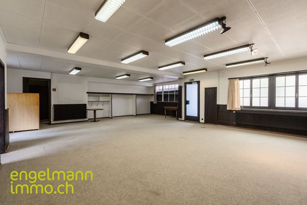 Immeuble de 2 appartements + surface commerciale / 2-Familienhaus mit Geschäftsfläche 5