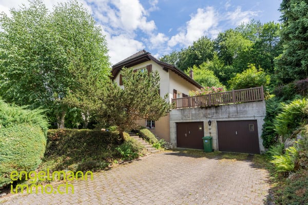 Einfamilienhaus mit Einliegerwohnung 23