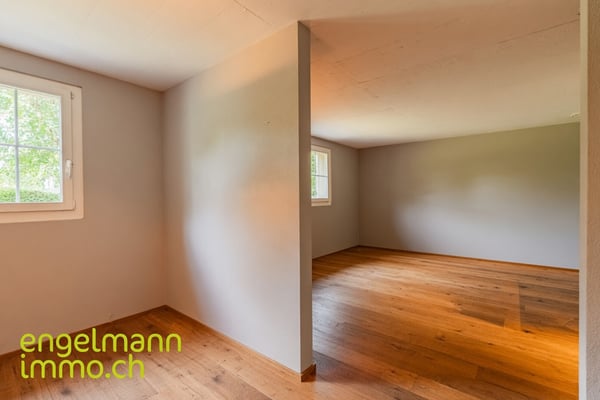 Einfamilienhaus mit Einliegerwohnung 11