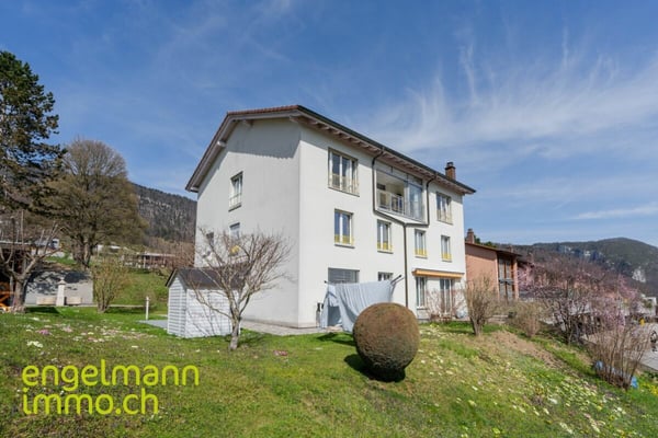 Appartement de 5.5 pièces avec magnifique vue dégagée / 5.5-Zimmer Wohnung mit Weitsicht 1