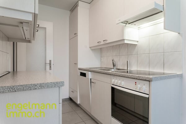 3 Zimmerwohnung mit Balkon / Appartement de 3 pièces avec balcon 5