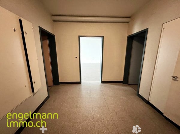 Ladenfläche im Stadtzentrum / Espace commercial au centre-ville 5