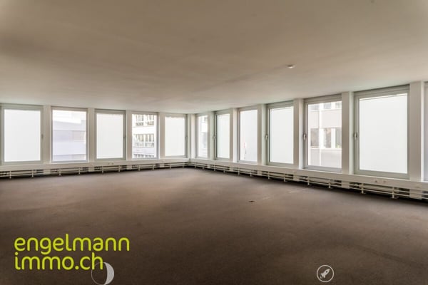 Zentrale Büroflächen von 62 m2 bis zu 282 m2 / Bureaux au centre-ville de 62 m2 à 282 m2 2