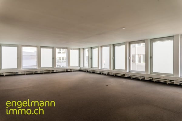 Zentrale Büroflächen von 62 m2 bis zu 282 m2 / Bureaux au centre-ville de 62 m2 à 282 m2 2