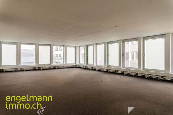 Zentrale Büroflächen von 62 m2 bis zu 282 m2 / Bureaux au centre-ville de 62 m2 à 282 m2 2