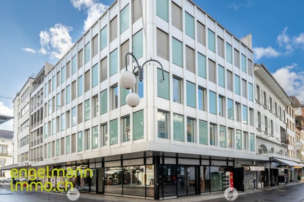 Zentrale Büroflächen von 62 m2 bis zu 282 m2 / Bureaux au centre-ville de 62 m2 à 282 m2 1