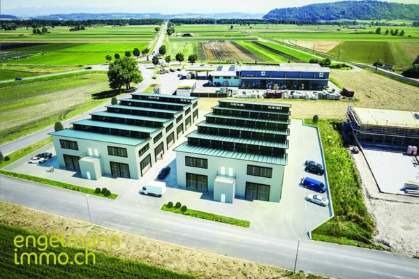 Nouvelles surfaces industrielles et commerciales 11