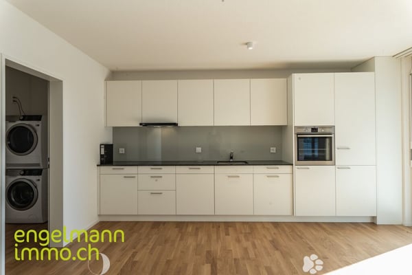 RESERVIERT 4.5 Zimmerwohnung / Appartement de 4.5 pièces 1