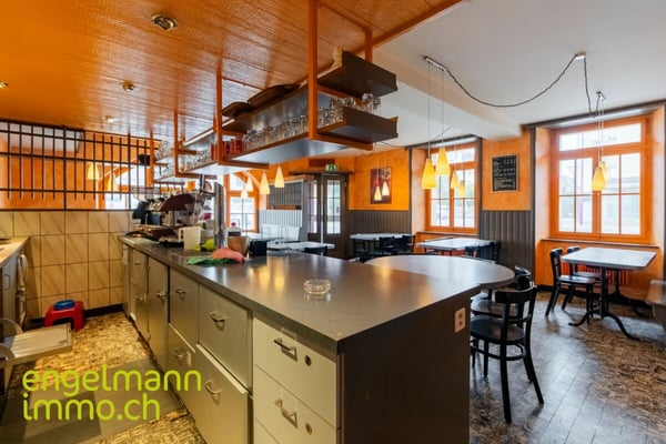 Immeuble locatif avec restaurant / Mehrfamilienhaus mit Restaurant 5