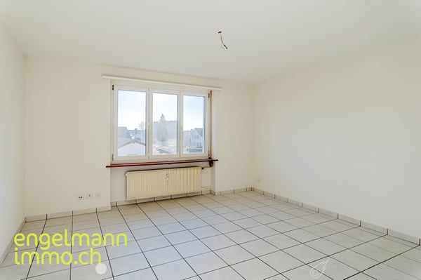 4 Zimmer-Dachwohnung / Appartement mansardé de 4 pièces 2