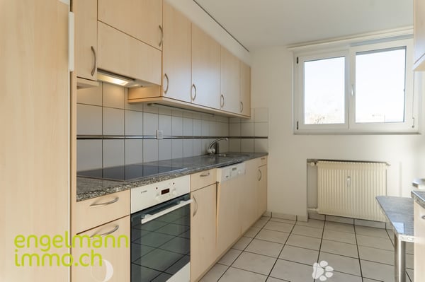 4 Zimmer-Dachwohnung / Appartement mansardé de 4 pièces 1