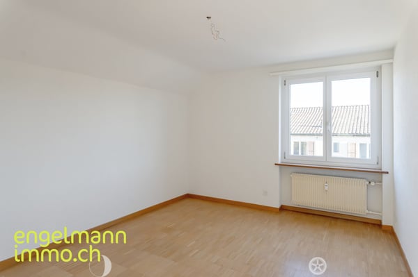 2 Zimmer-Dachwohnung / Appartement mansardé de 2 pièces 4