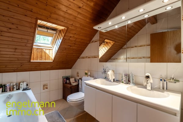 Maison familiale avec studio / Einfamilienhaus mit Studio 11