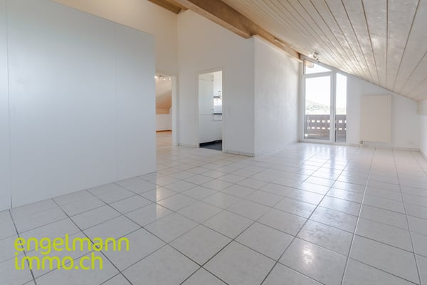 4.5 Zimmerwohnung | Appartement de 4.5 pièces 2