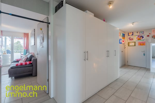 Appartement de 2.5 pièces | 2.5-Zimmerwohnung 9