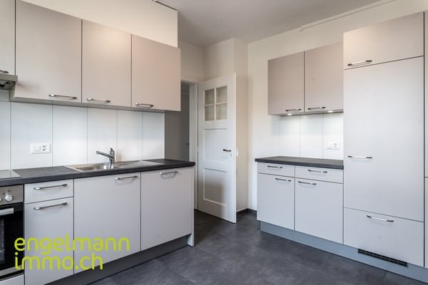 2 Zimmer-Wohnung / Appartement de 2 pièces 2