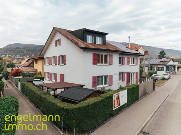 Immeuble de trois logements | Dreifamilienhaus 40