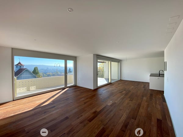 Helle 3.5-Zimmerwohnung mit Weitblick 1