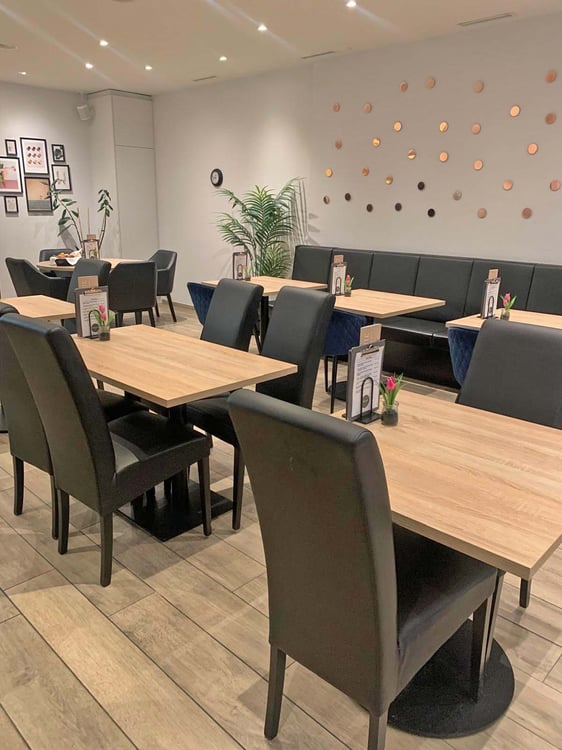 IHR KÜNFTIGES CAFÉ / BISTRO INMITTEN VON REGENSDORF 3