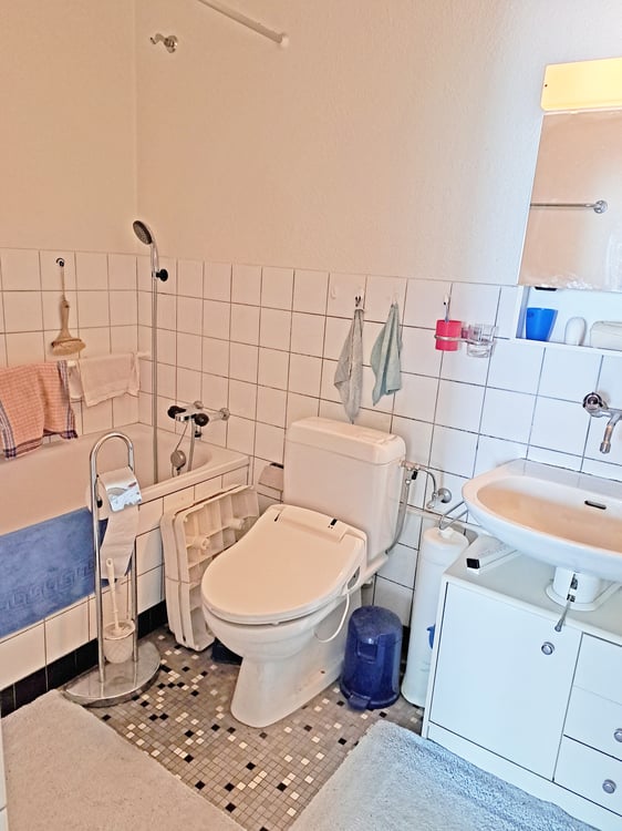 Ideal gelegen und preiswert leben im Dorfkern 8