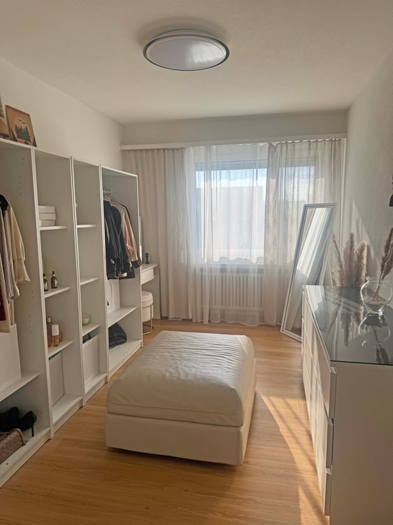 Preiswerte 3 ½-Zimmerwohnung in Watt 4