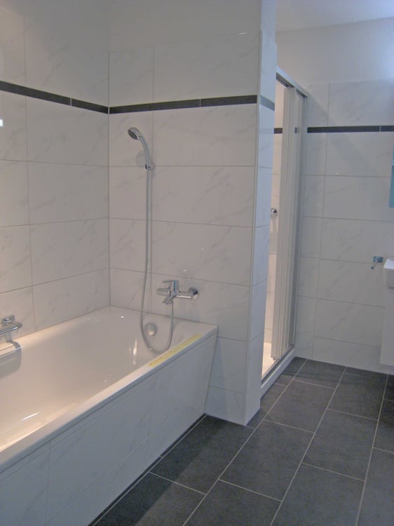 Schöne Wohnung mit grosszügigem Grundriss und modernem Ausbau 5
