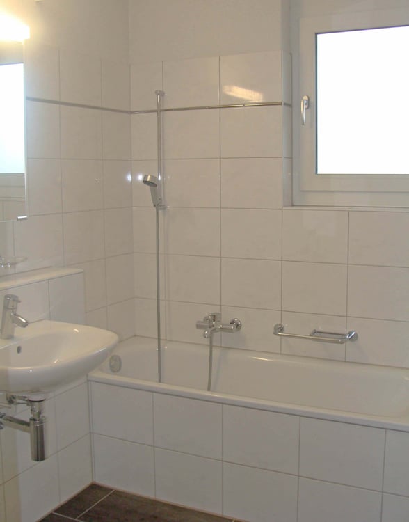 Gönnen Sie sich diese modern ausgestattete Gartenwohnung nähe ÖV 6