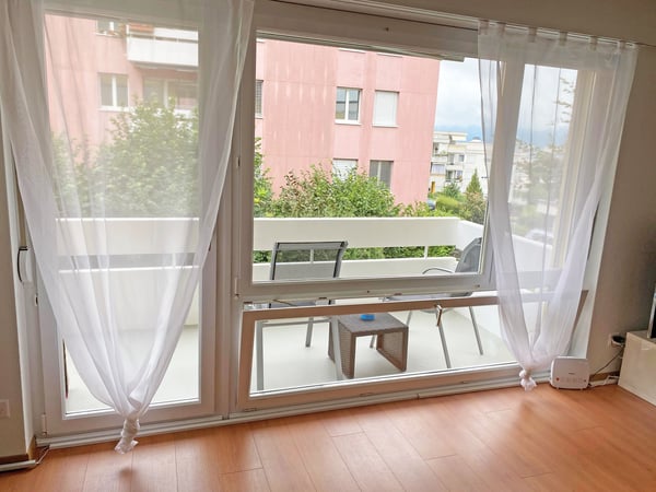 Moderne Singlewohnung am Fusse des Weiningerbergs 7