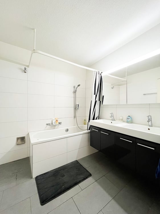 Geräumige Wohnung in beliebtem Stadtquartier 7