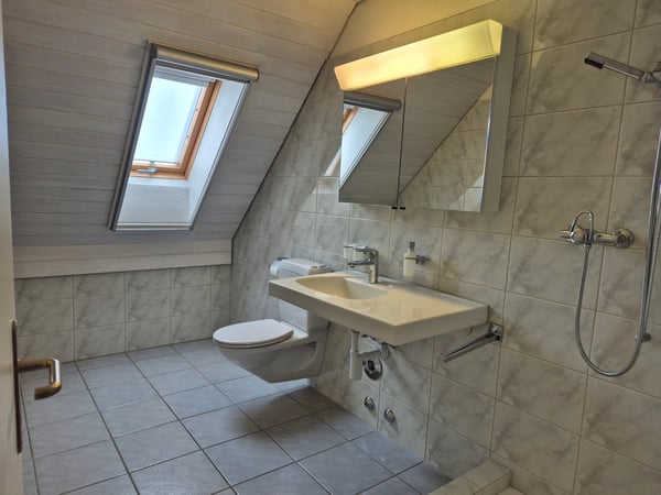 Maisonette-Wohnung mit Charme und sonnigem Balkon 8