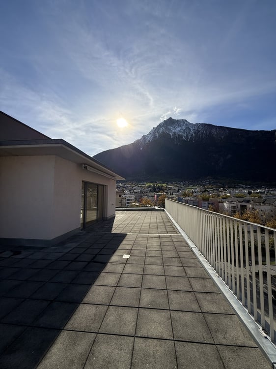 Grosszügige 1.5 Zimmerattikawohnung in Glis 11