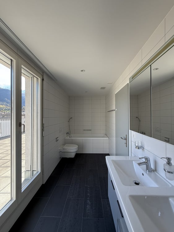 Grosszügige 1.5 Zimmerattikawohnung in Glis 7